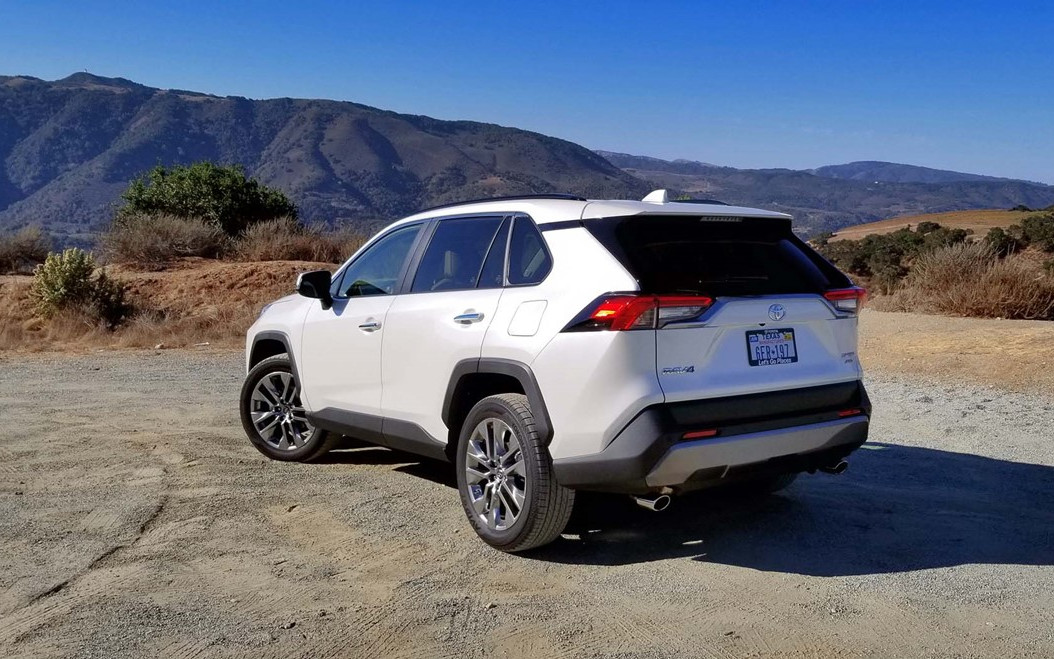 Comparison - Audi Q3 Quattro 2019 - vs - Toyota RAV4 Limited 2019 | SUV ...